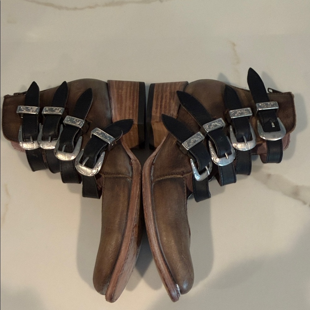 Free Bird Scarlett Brown and Black Women's Ankle Boots size 9 - Picture 3 of 5